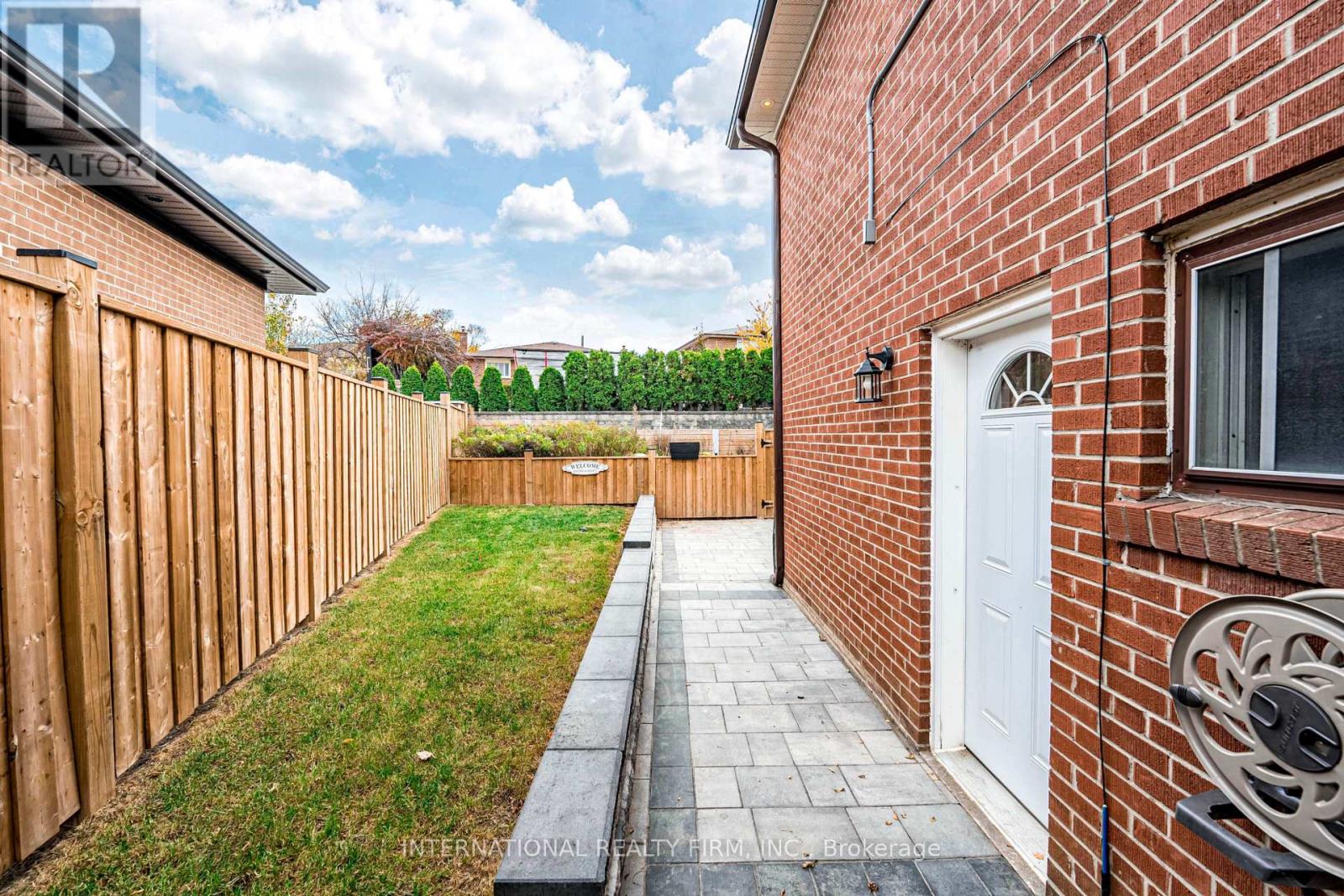 26 Dellbrook Crescent, Toronto, Ontario  M9L 1E2 - Photo 44 - W13224576