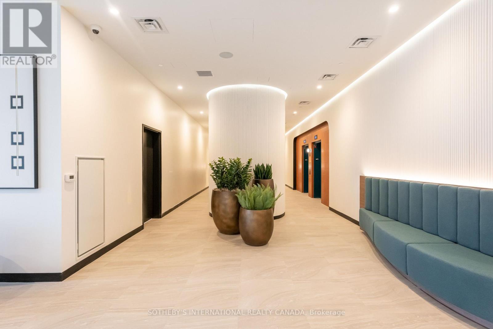 429 - 689 The Queensway, Toronto, Ontario  M8Y 1L1 - Photo 6 - W13224642