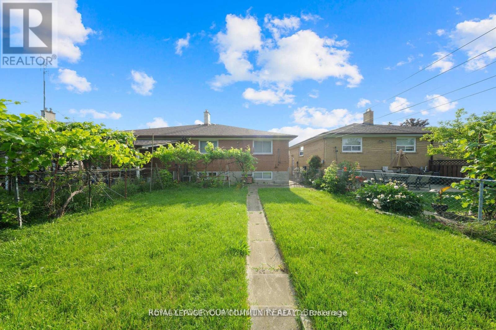 50 Felan Crescent, Toronto, Ontario  M9V 3A3 - Photo 48 - W13224658