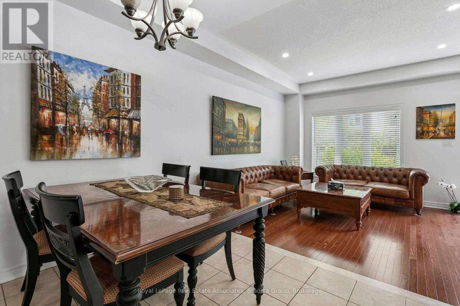 2376 Wasaga Drive, Oakville, Ontario  L6H 0B7 - Photo 11 - W13224676