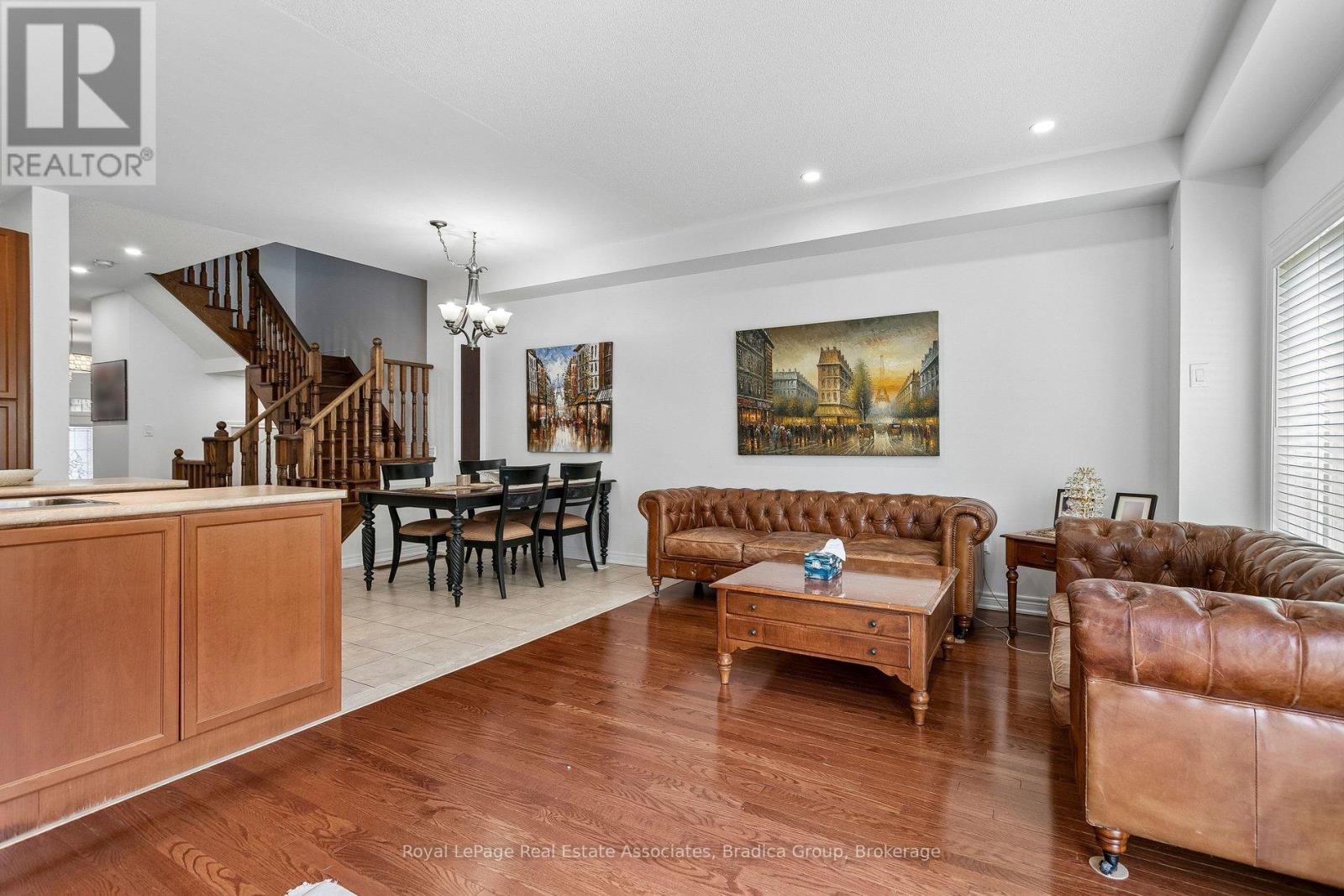 2376 Wasaga Drive, Oakville, Ontario  L6H 0B7 - Photo 13 - W13224676