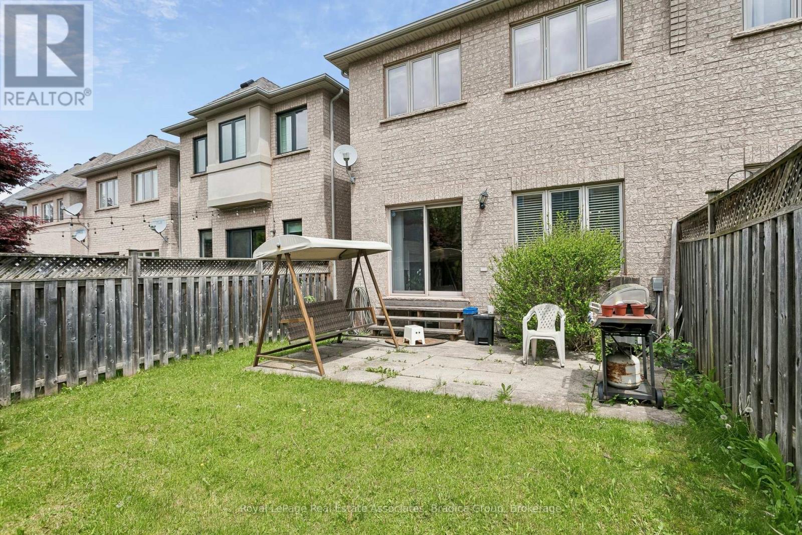2376 Wasaga Drive, Oakville, Ontario  L6H 0B7 - Photo 23 - W13224676