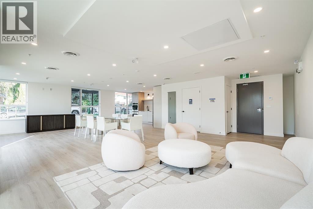 411 623 Kemsley Avenue, Coquitlam, British Columbia  V3J 0L8 - Photo 19 - R3130418