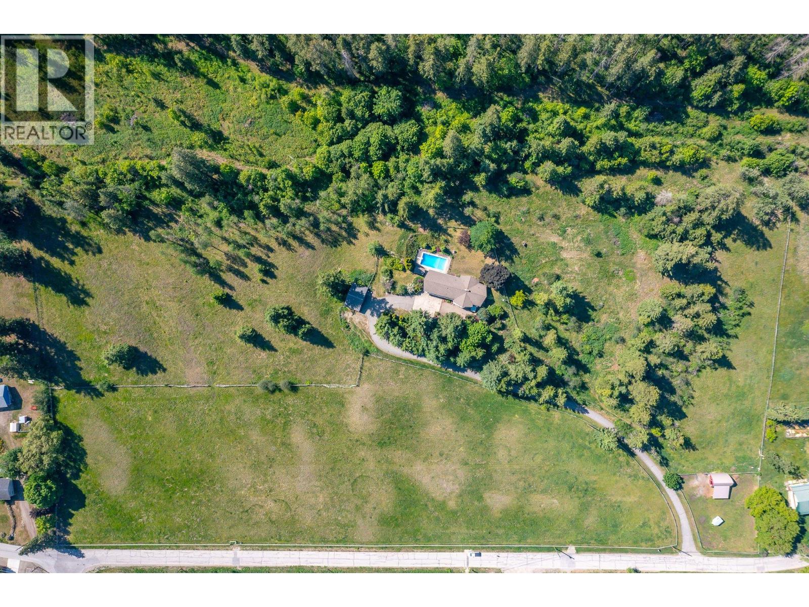 5860 Learmouth Road, Lavington, British Columbia  V1B 3E6 - Photo 67 - 10374014