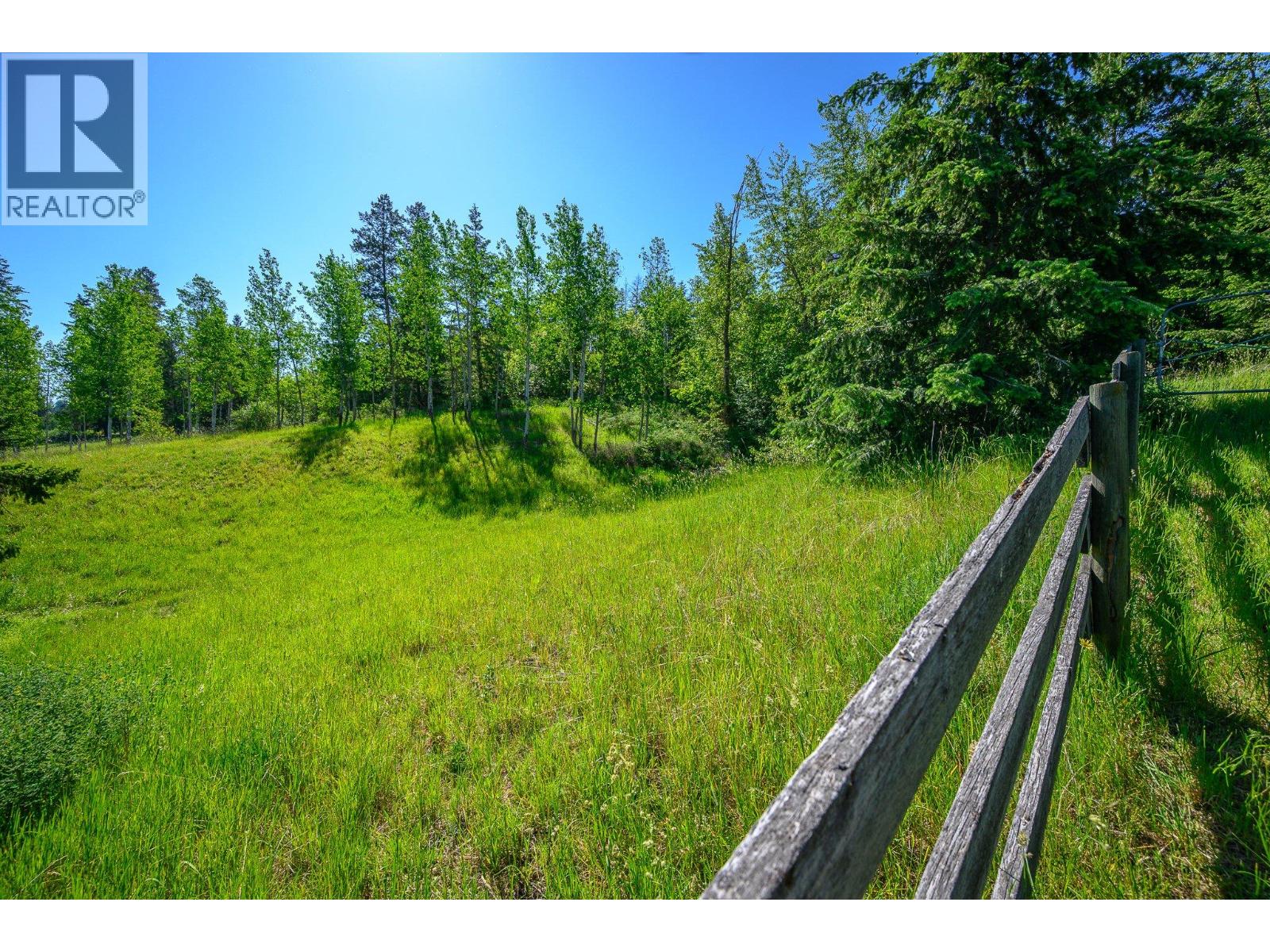 5860 Learmouth Road, Lavington, British Columbia  V1B 3E6 - Photo 62 - 10374014