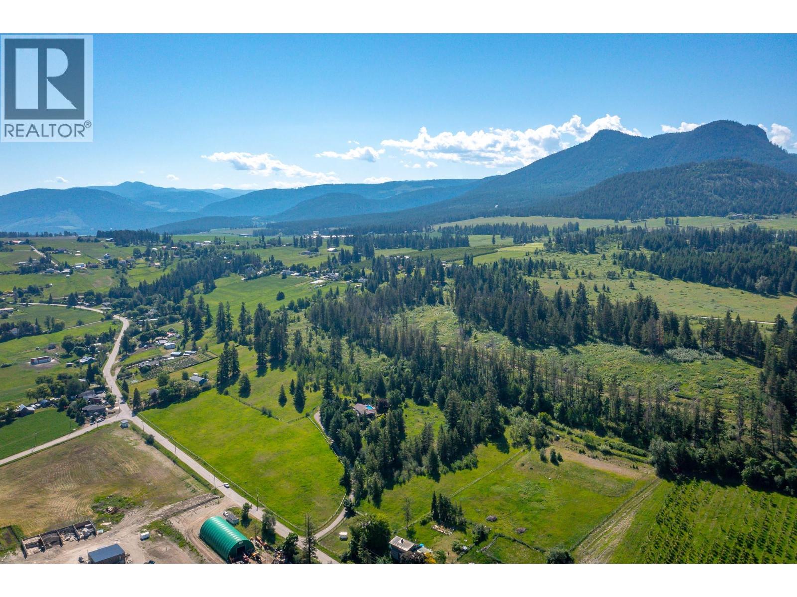 5860 Learmouth Road, Lavington, British Columbia  V1B 3E6 - Photo 68 - 10374014