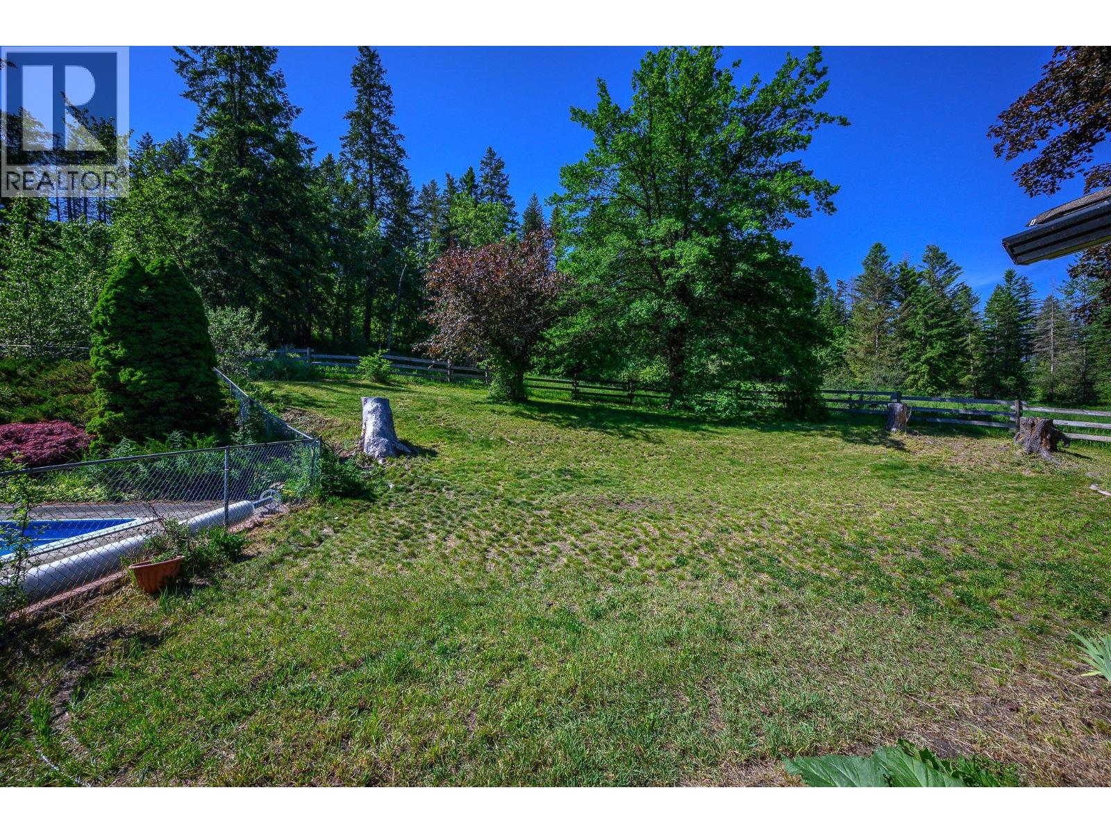 5860 Learmouth Road, Lavington, British Columbia  V1B 3E6 - Photo 49 - 10374014