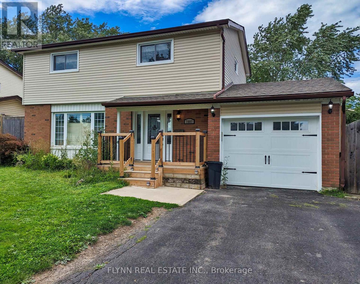 Main - 7087 Centennial Street, Niagara Falls, Ontario  L2G 2Z2 - Photo 2 - X13224616