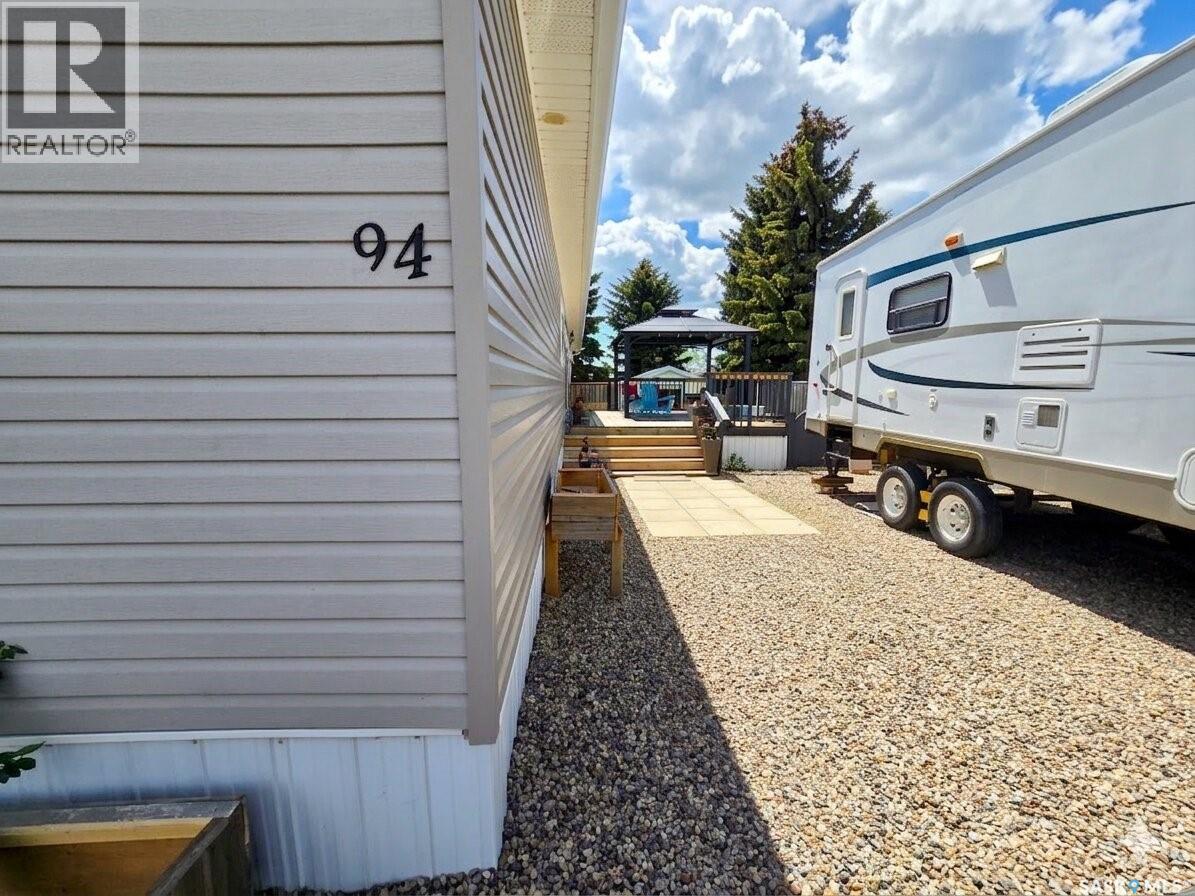 94 Prairie Sun Court, Swift Current, Saskatchewan  S9H 3X6 - Photo 2 - SK037836