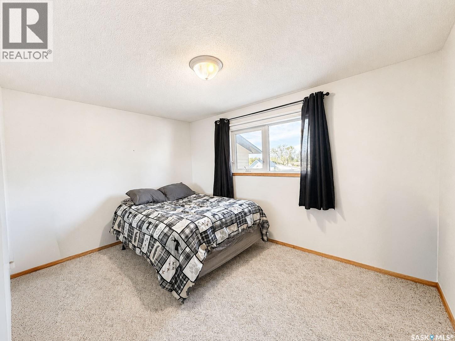 761 3rd Street E, Prince Albert, Saskatchewan  S6V 0H7 - Photo 13 - SK037829
