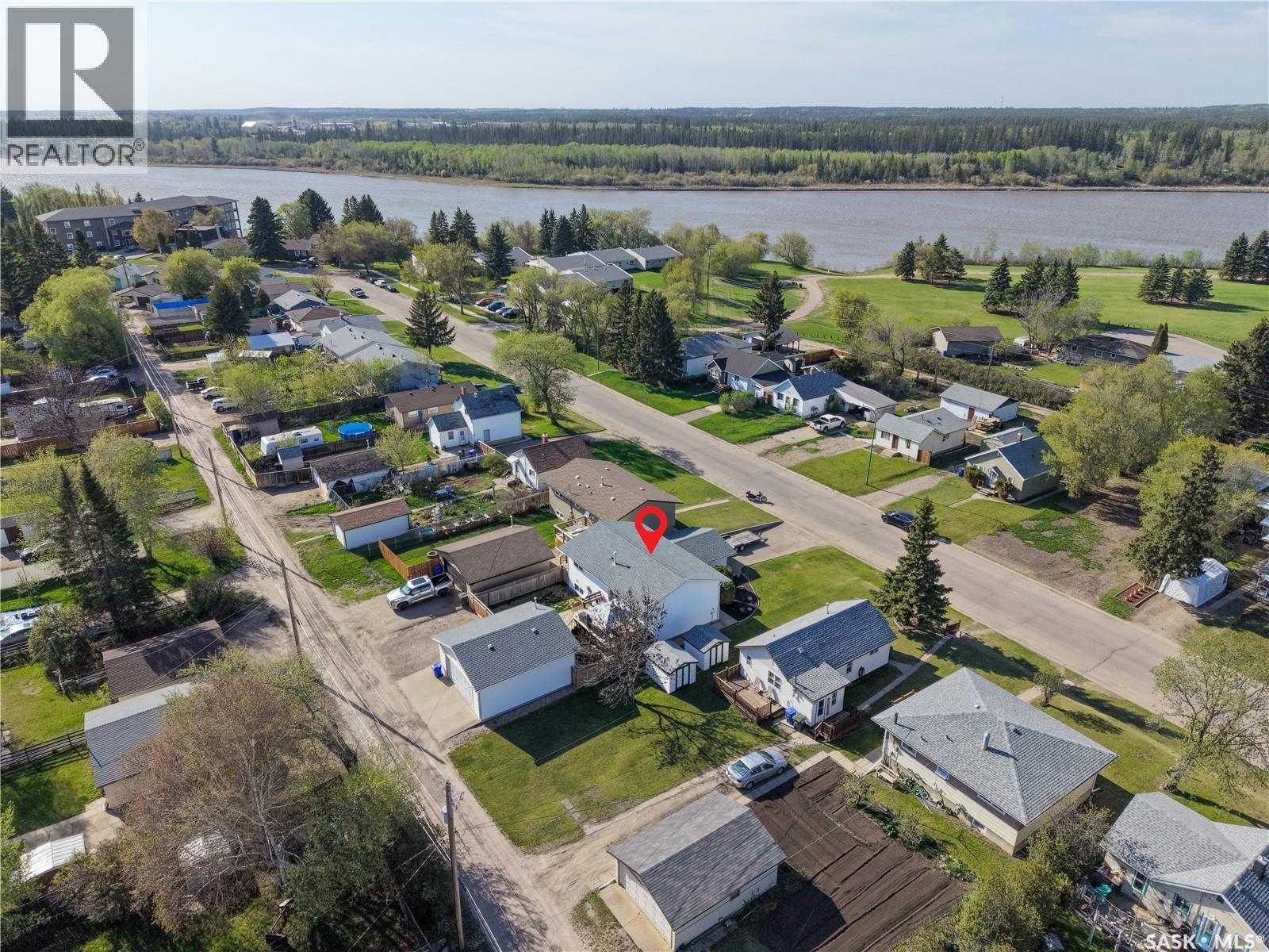761 3rd Street E, Prince Albert, Saskatchewan  S6V 0H7 - Photo 32 - SK037829