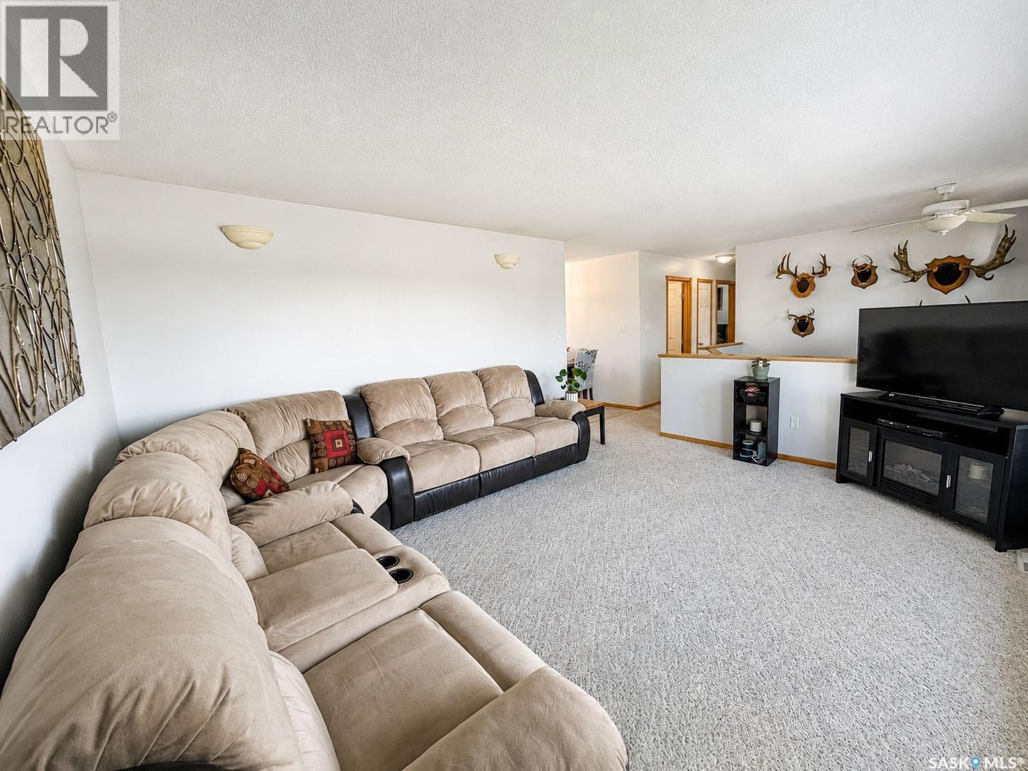 761 3rd Street E, Prince Albert, Saskatchewan  S6V 0H7 - Photo 5 - SK037829