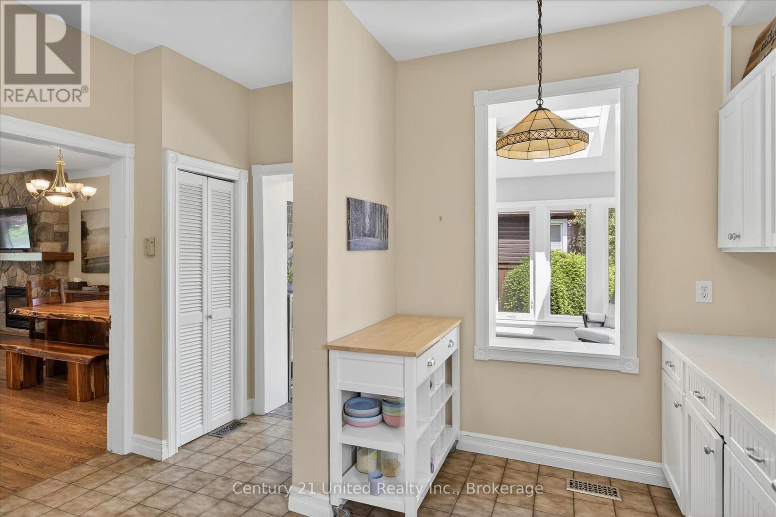 587 Gilmour Street, Peterborough, Ontario  K9H 2K3 - Photo 14 - X13224738