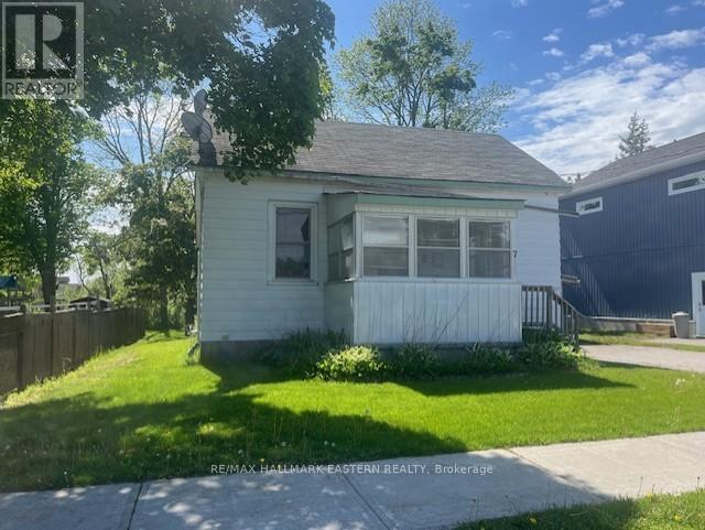 7 Edward Street, Selwyn, Ontario  K0L 2H0 - Photo 2 - X13224982