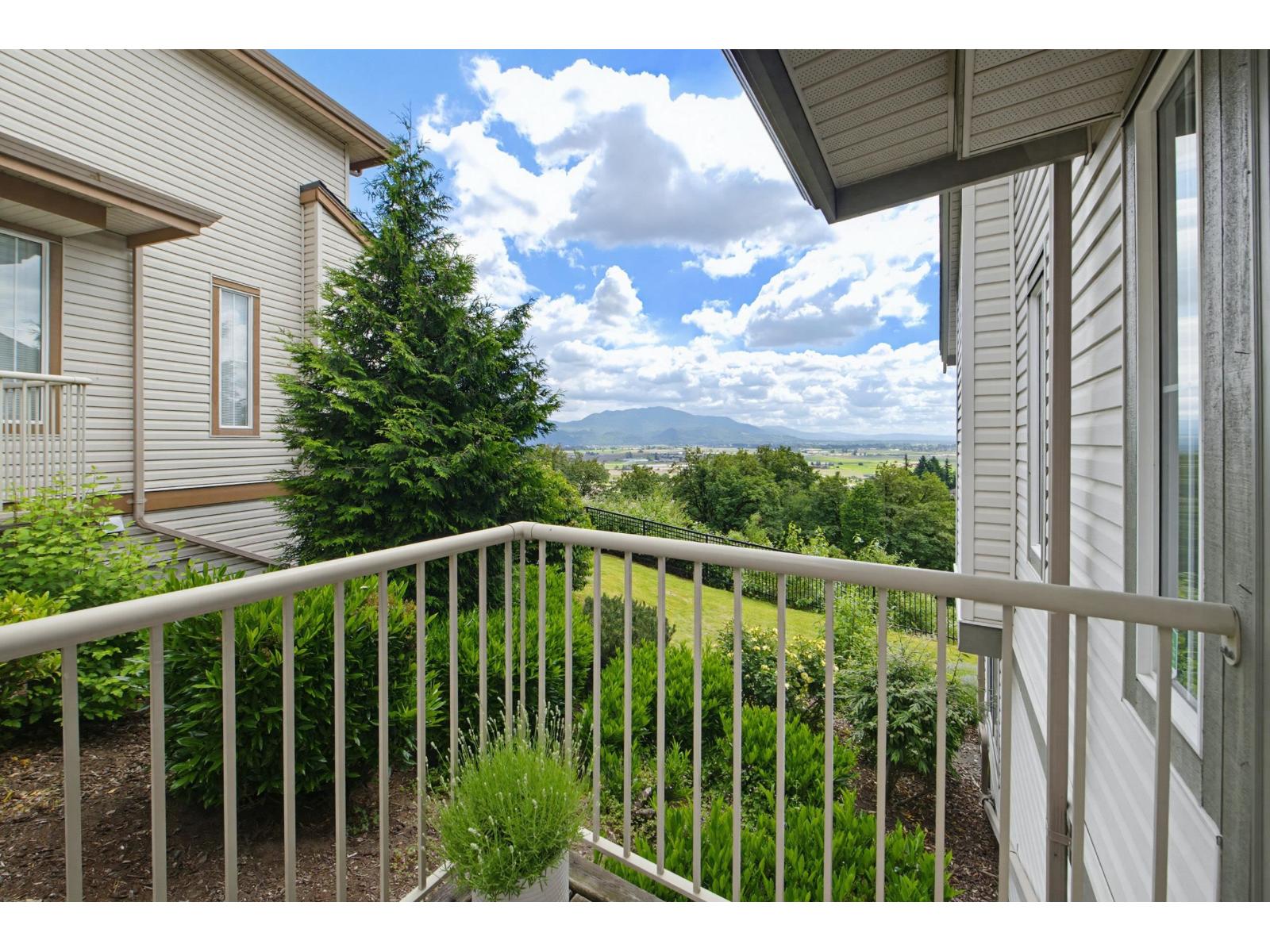 72 35287 Old Yale Road, Abbotsford, British Columbia  V3G 8H5 - Photo 4 - R3130002