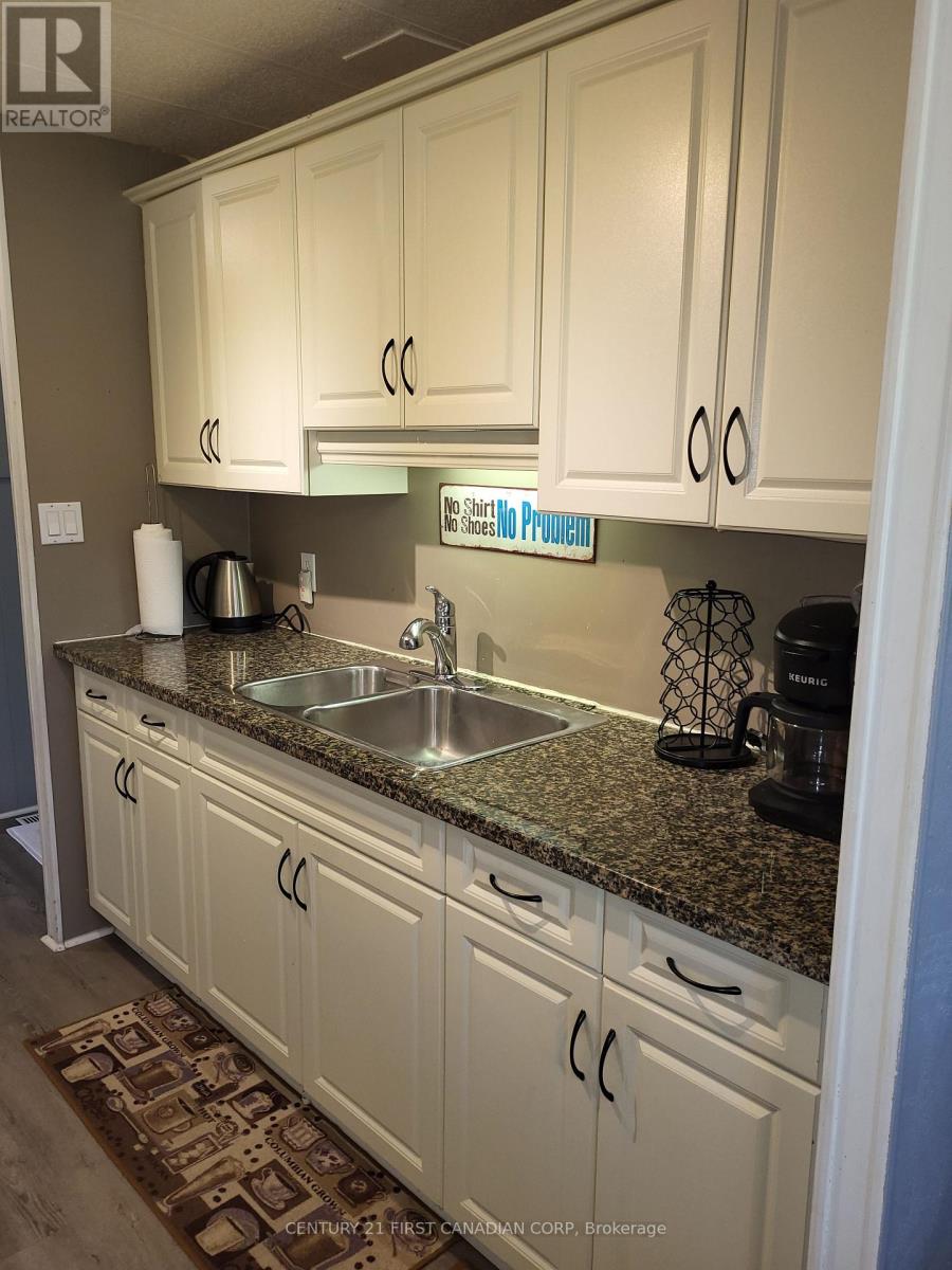 72599 Stanley Street, Bluewater, Ontario  N0M 2T0 - Photo 14 - X13224710