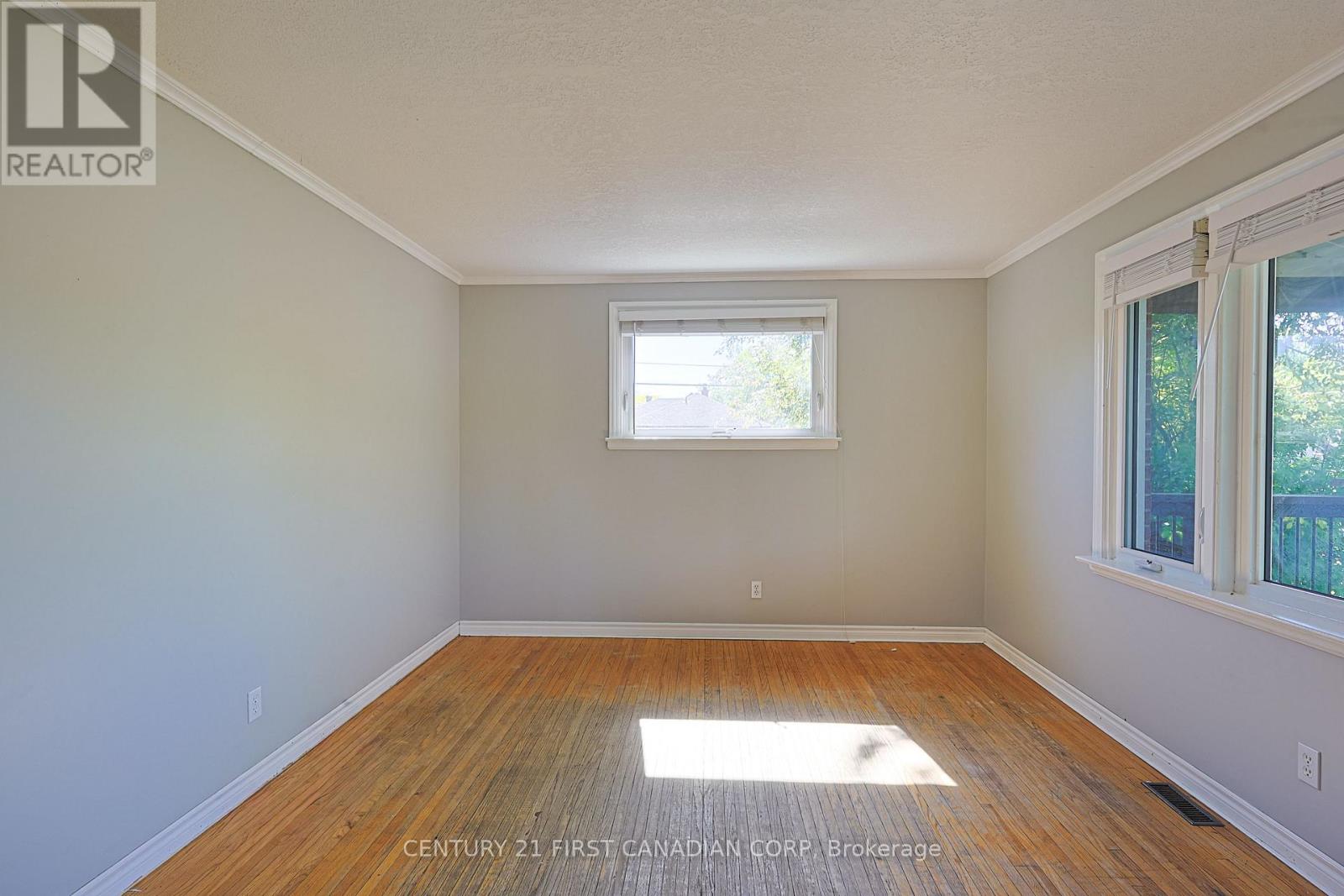 1218 Hamilton Road, London East, Ontario  N5W 1A9 - Photo 5 - X13224736