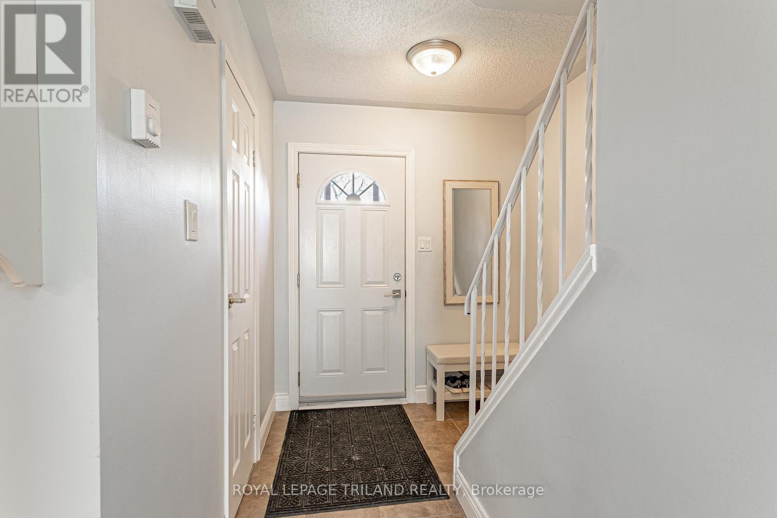 140 - 166 Southdale Road W, London South, Ontario  N6J 2J1 - Photo 4 - X13224938