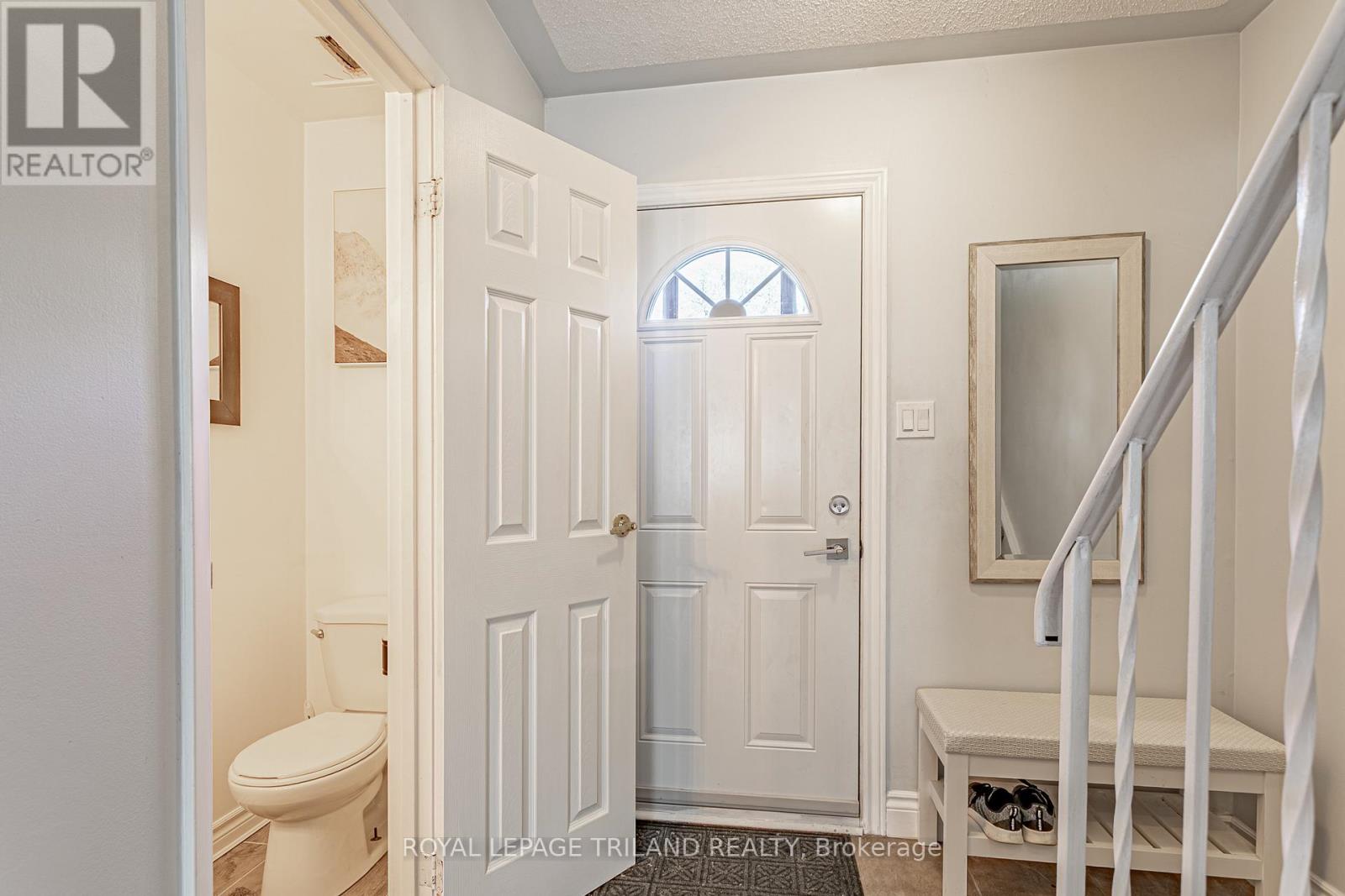 140 - 166 Southdale Road W, London South, Ontario  N6J 2J1 - Photo 5 - X13224938