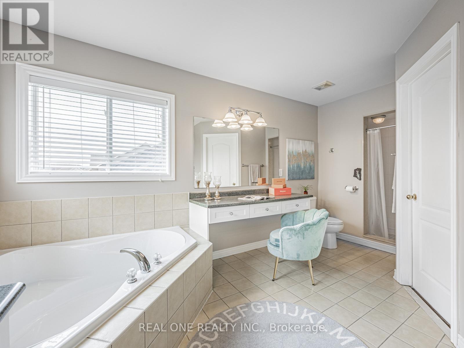 51 Hanson Crescent, Whitby, Ontario  L1M 2K9 - Photo 26 - E12930982