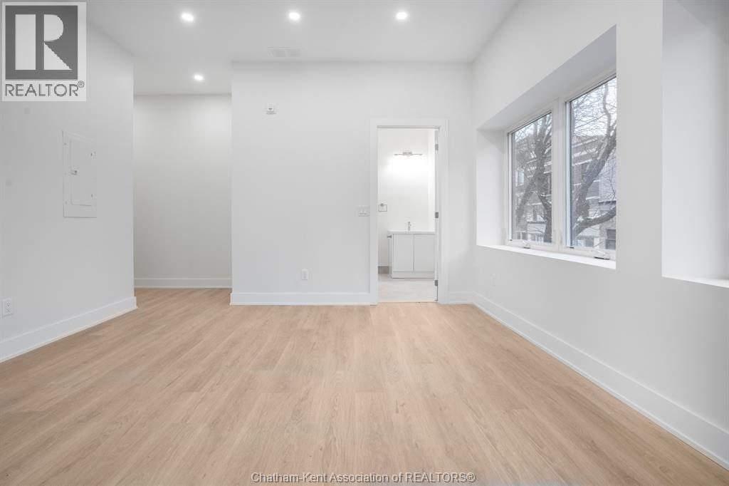 153 King Street Unit# 7, Chatham, Ontario  N7M 1E4 - Photo 8 - 26012746