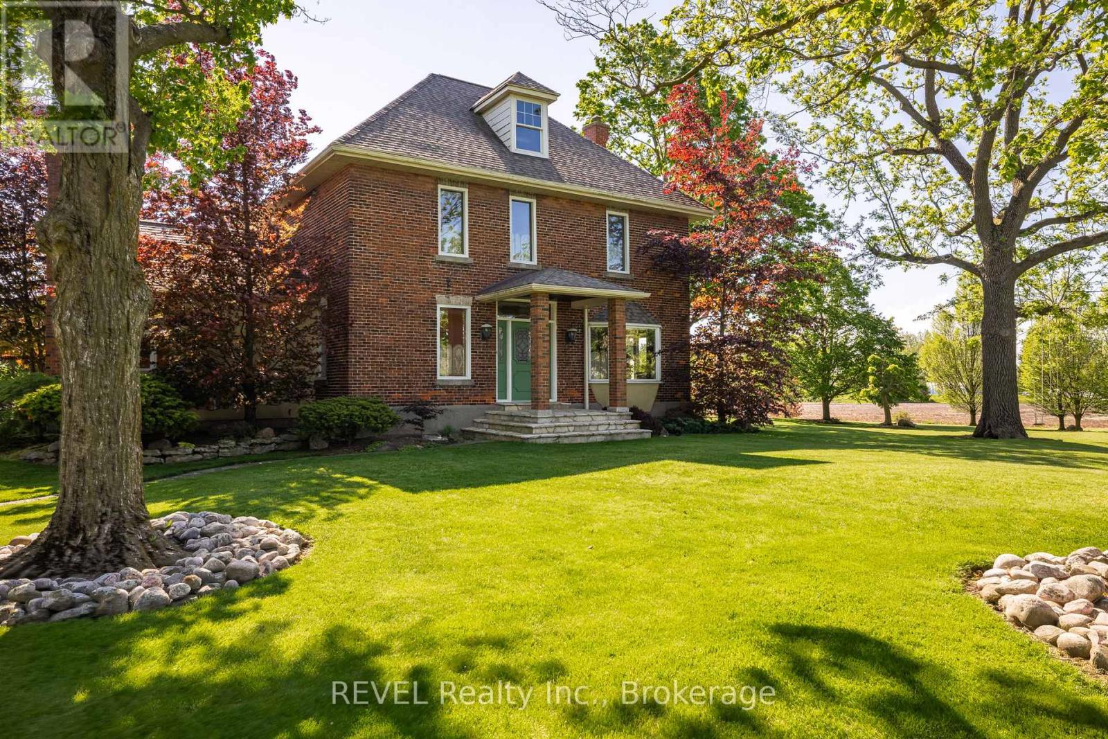 458 Chippawa Road, Port Colborne, Ontario  L3K 5V5 - Photo 1 - X13224900