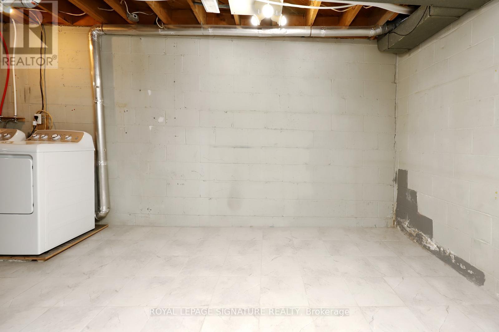 20 - 160 Carsbrooke Road, Toronto, Ontario  M9C 1G9 - Photo 37 - W12849842