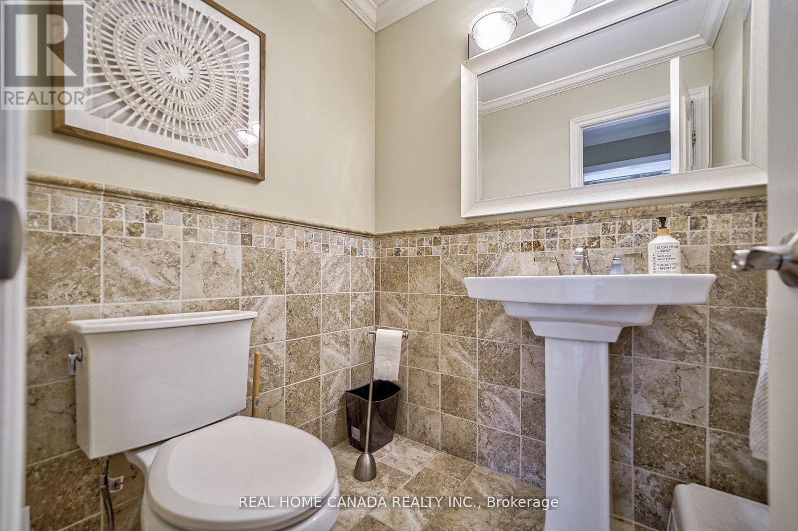 82 Arkendo Drive, Oakville, Ontario  L6J 5T9 - Photo 16 - W13066166