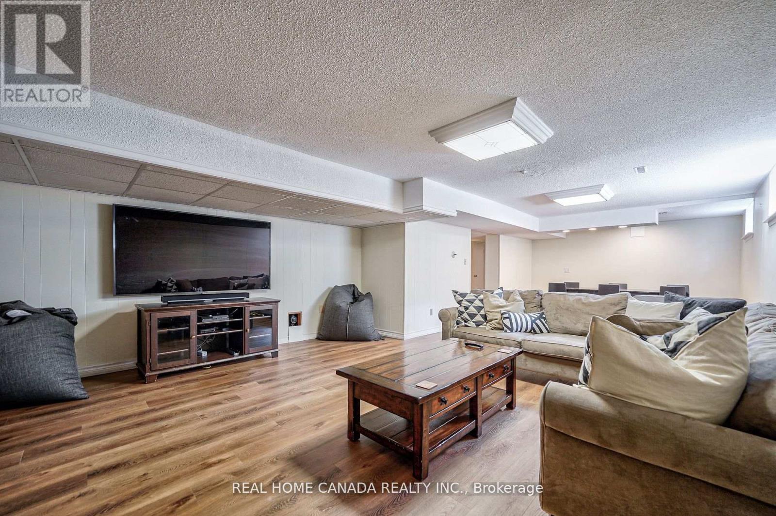 82 Arkendo Drive, Oakville, Ontario  L6J 5T9 - Photo 27 - W13066166