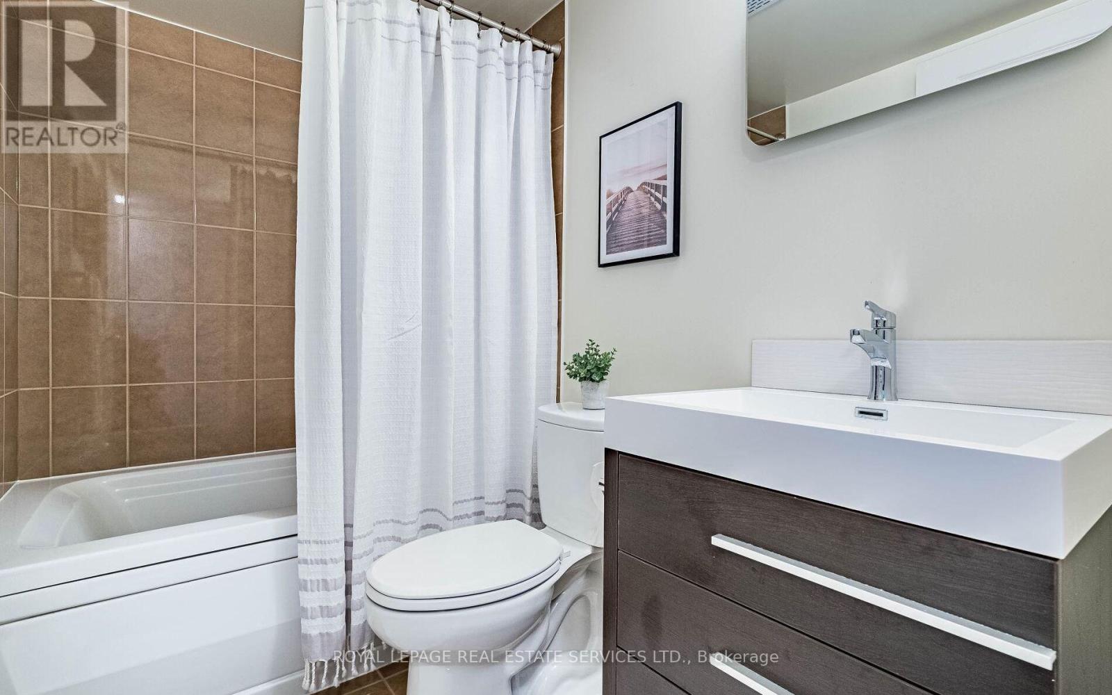 1602 - 9 George Street N, Brampton, Ontario  L6X 0T6 - Photo 27 - W13062004