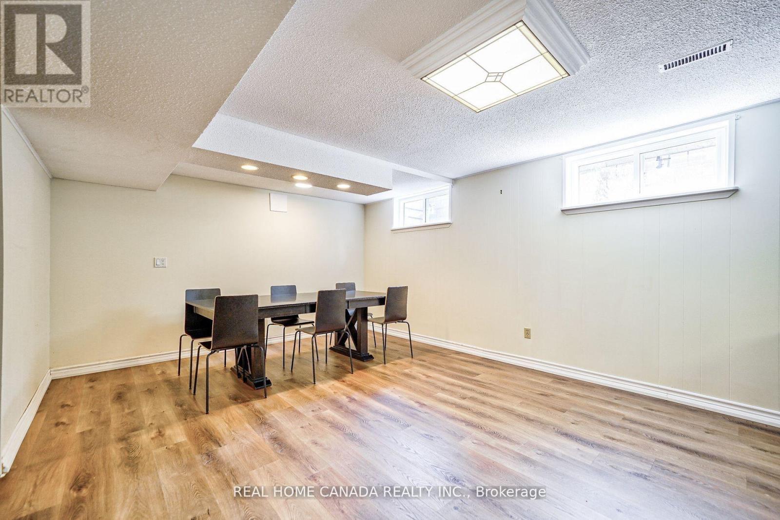 82 Arkendo Drive, Oakville, Ontario  L6J 5T9 - Photo 26 - W13066166