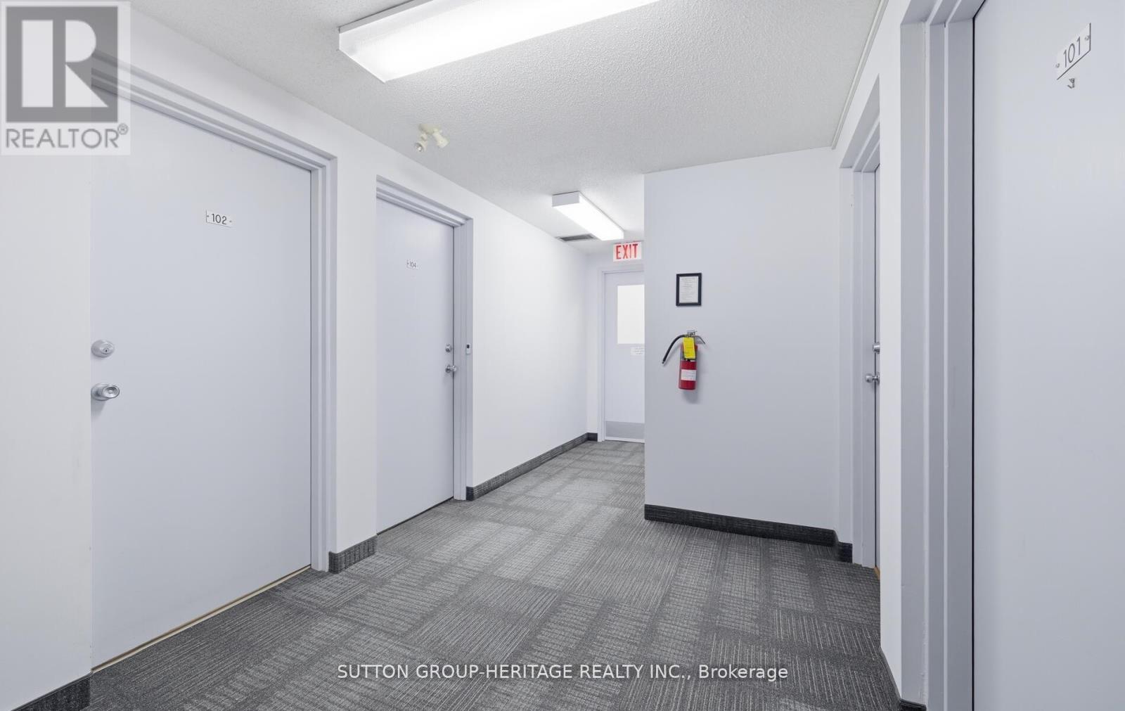 102 - 2418 Mountland Drive, Peterborough, Ontario  K9K 2E2 - Photo 11 - X12911336