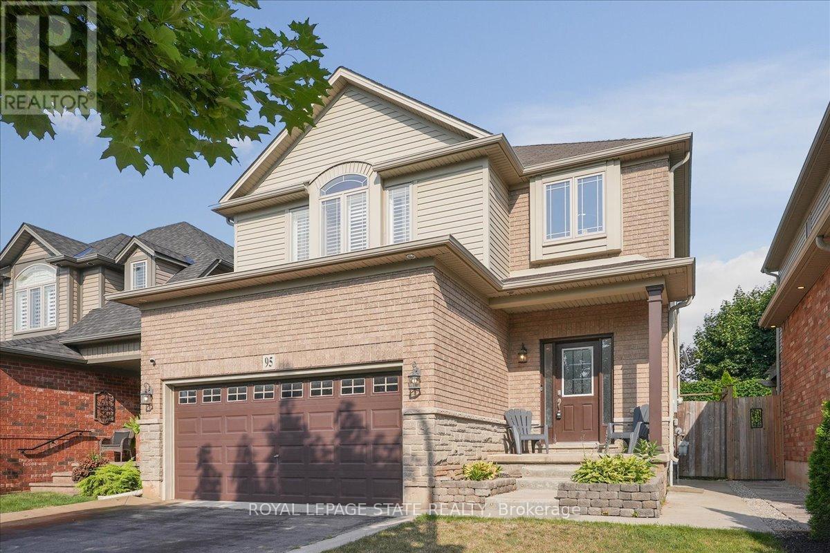 95 Hemlock Way, Grimsby, Ontario  L3M 0A9 - Photo 1 - X12969672