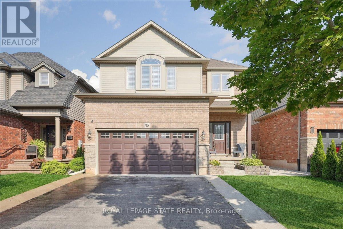 95 Hemlock Way, Grimsby, Ontario  L3M 0A9 - Photo 7 - X12969672