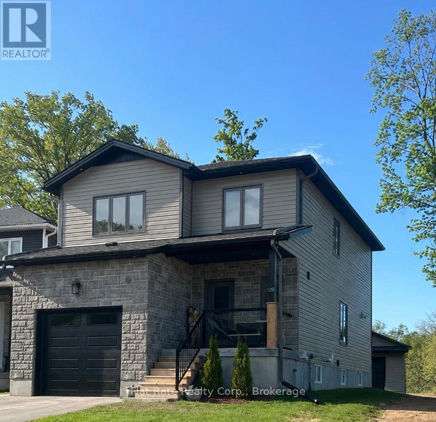 38 PAYETTE DRIVE, Penetanguishene, Ontario