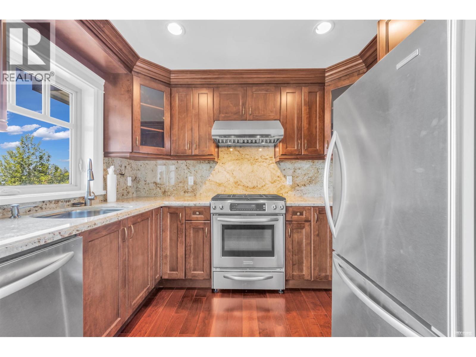 2562 Garden Court, West Vancouver, British Columbia  V7S 0A3 - Photo 8 - R3127546