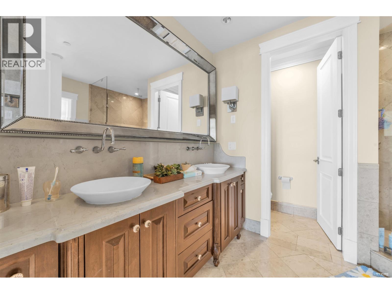 2562 Garden Court, West Vancouver, British Columbia  V7S 0A3 - Photo 24 - R3127546