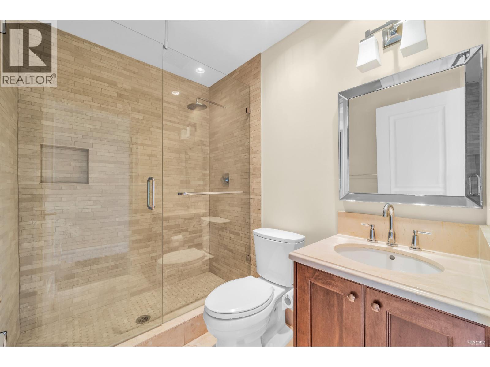 2562 Garden Court, West Vancouver, British Columbia  V7S 0A3 - Photo 30 - R3127546