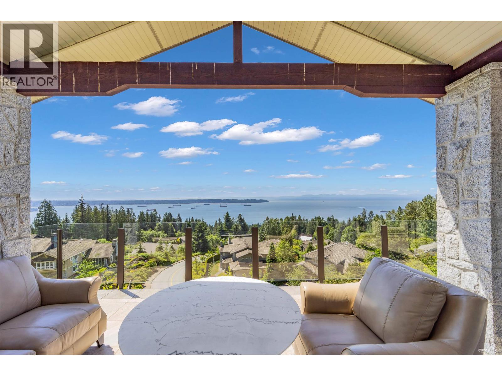 2562 Garden Court, West Vancouver, British Columbia  V7S 0A3 - Photo 33 - R3127546