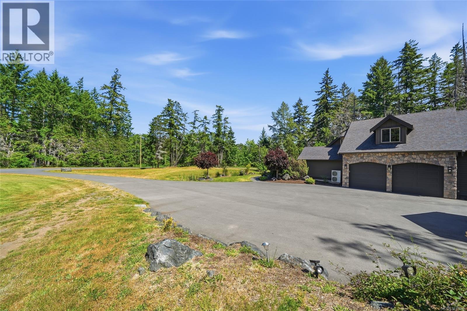 990 View Rd, Qualicum Beach, British Columbia  V9K 1N3 - Photo 66 - 1038566
