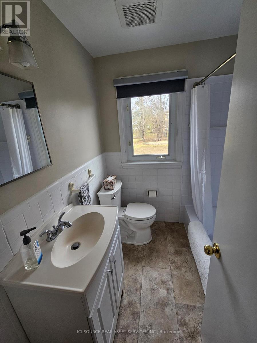 2243 Hillary Avenue, Ottawa, Ontario  K1H 7H7 - Photo 9 - X13131918
