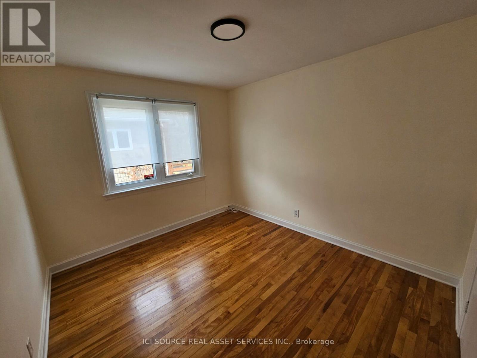 2243 Hillary Avenue, Ottawa, Ontario  K1H 7H7 - Photo 8 - X13131918