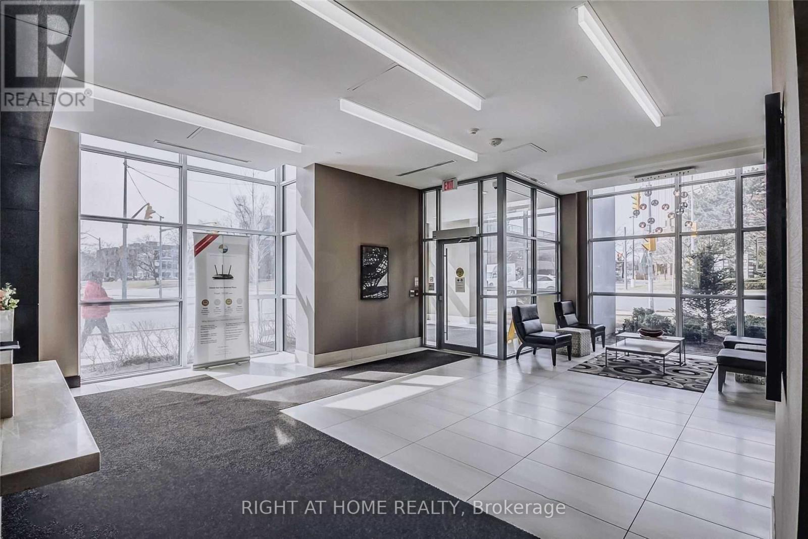 1502 - 275 Yorkland Road, Toronto, Ontario  M2J 0B4 - Photo 2 - C13224696