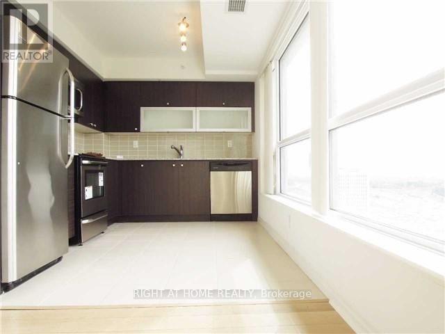 1502 - 275 Yorkland Road, Toronto, Ontario  M2J 0B4 - Photo 7 - C13224696