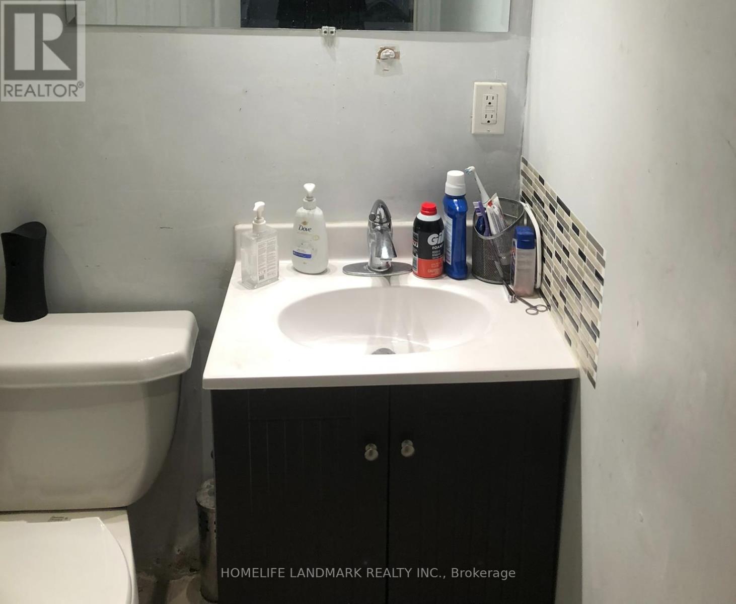 24 Tristan Basement Crescent, Toronto, Ontario  M2H 1X3 - Photo 11 - C13224778