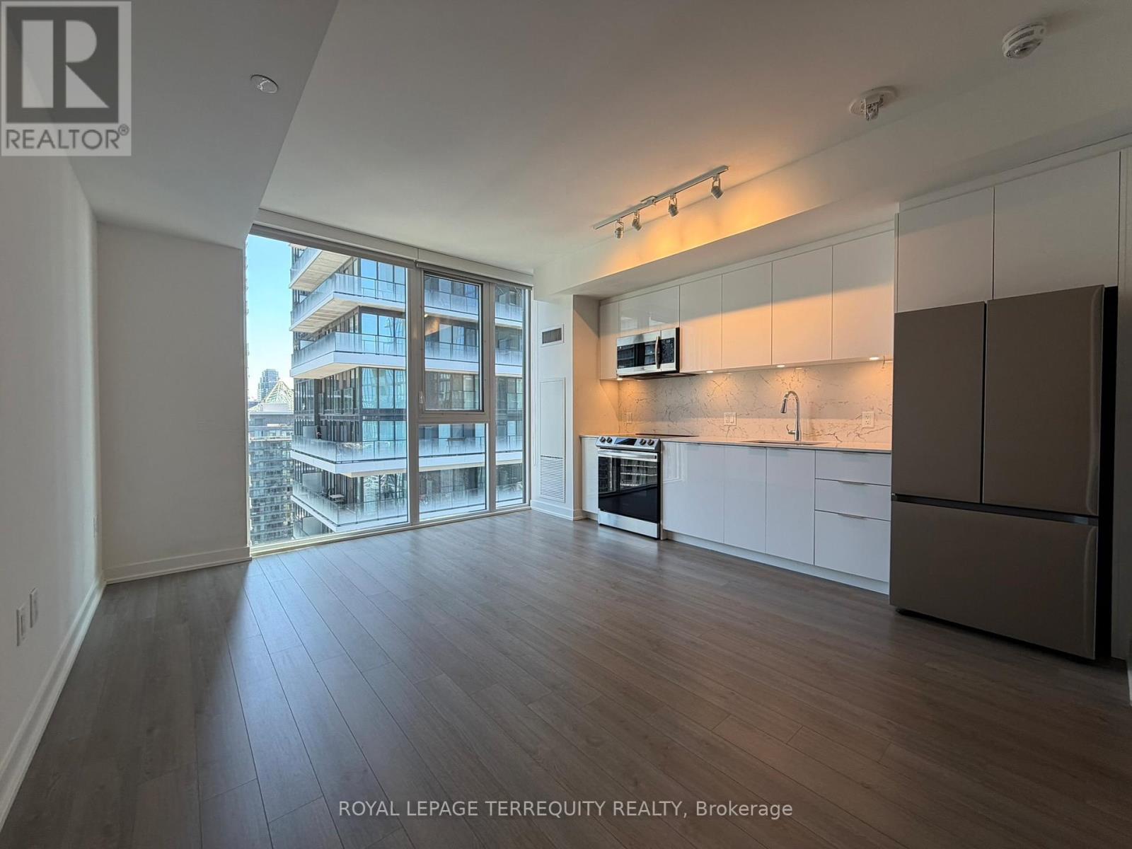 3307 - 357 King Street W, Toronto, Ontario  M5V 0S7 - Photo 2 - C13224884
