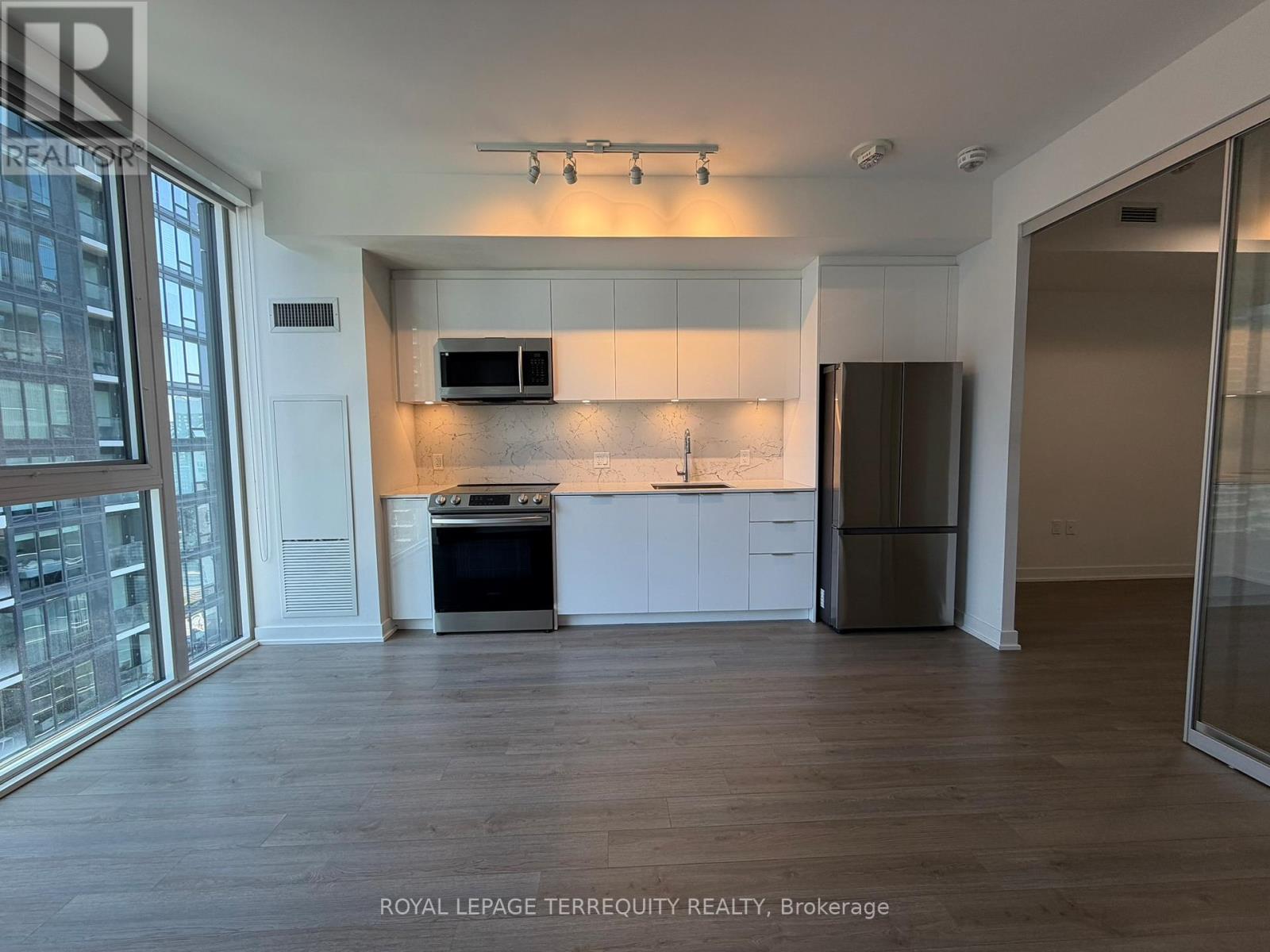 3307 - 357 King Street W, Toronto, Ontario  M5V 0S7 - Photo 5 - C13224884