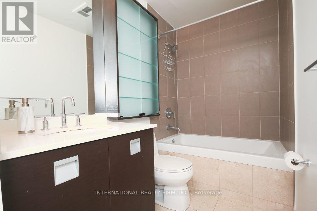 901 - 33 Charles Street E, Toronto, Ontario  M4Y 1R9 - Photo 9 - C13224940