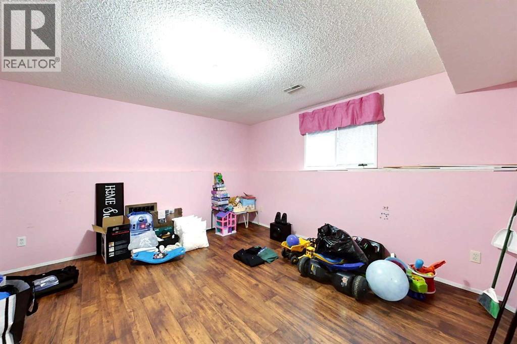 333 3 Avenue NW, Slave Lake, Alberta  T0G 2A1 - Photo 15 - A2315930