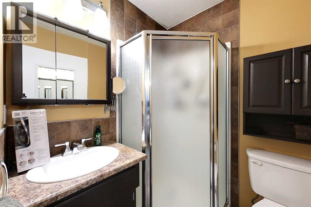 333 3 Avenue NW, Slave Lake, Alberta  T0G 2A1 - Photo 12 - A2315930